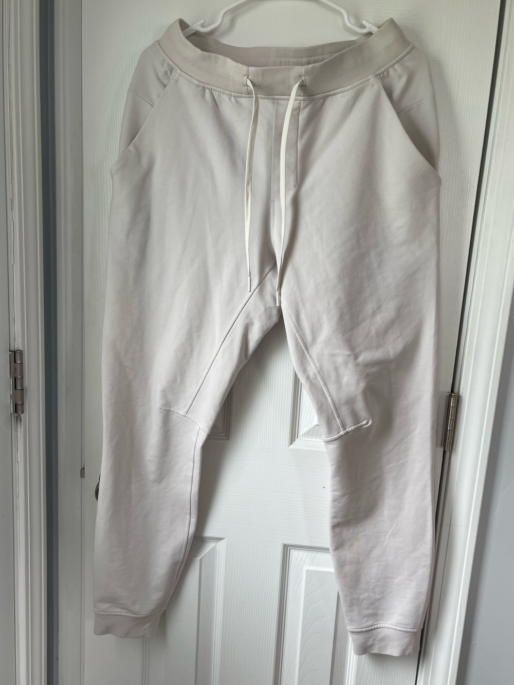 lululemon athletica Men's Light Cream Jogger Sweatpants